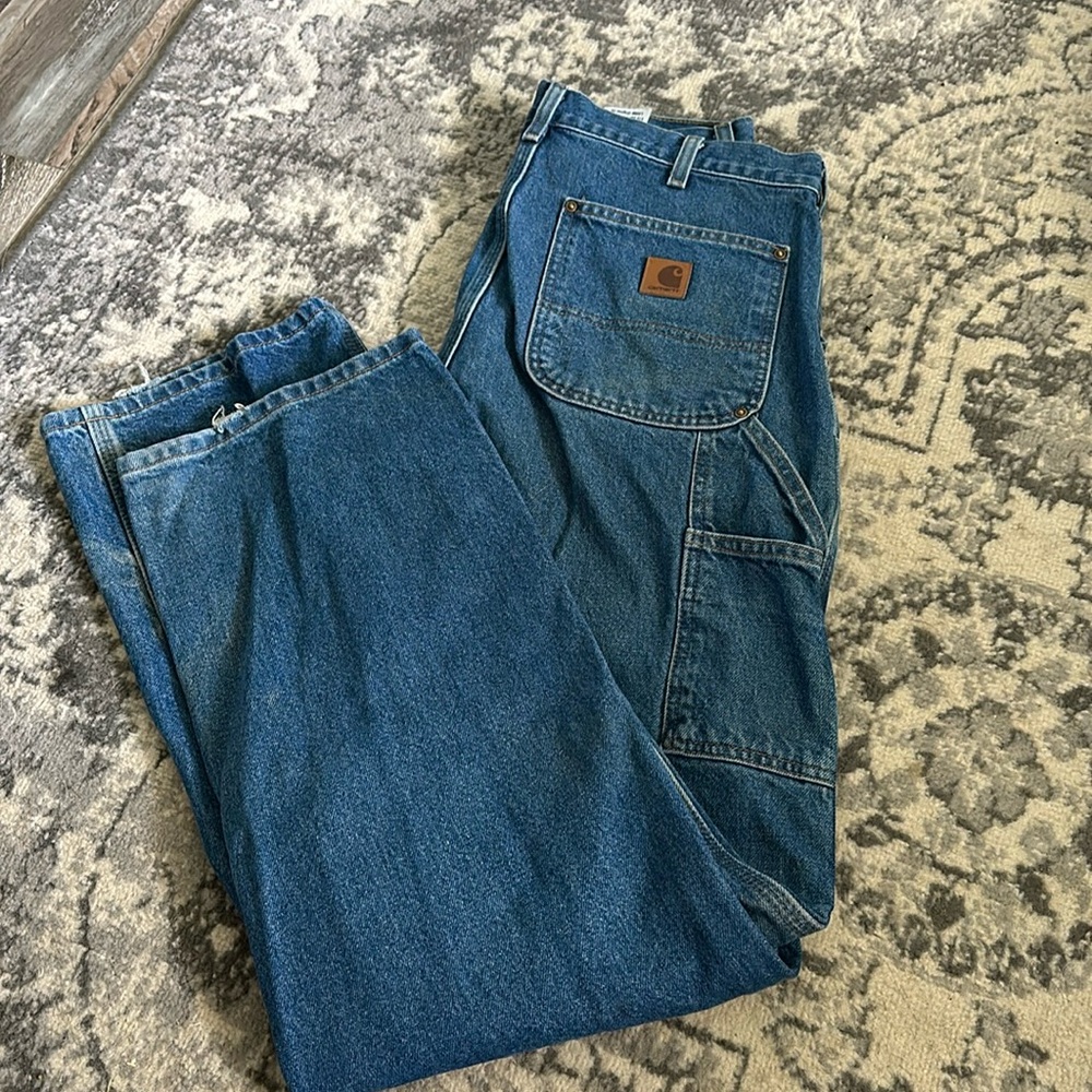 Men’s Carhartt jeans